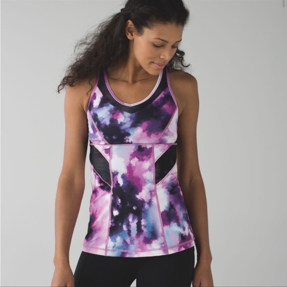 Lululemon top